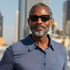 NICHOLSON, Shiny Black Transparent Layer-Mineral Polarized 555nm Cat 3 to 3 B4, hi-res image number null